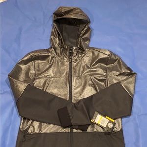 UNDER AMOUR MULTI WEATHER JACKET